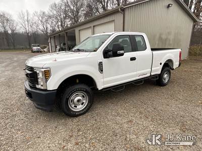 2018 Ford F-250 SD Extended-Cab Pickup Truck