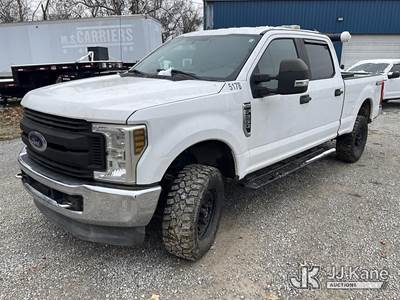 2018 Ford F-250 SD Crew-Cab Pickup Truck