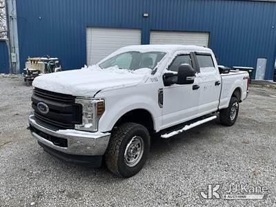 2018 Ford F250 4x4 Crew-Cab Pickup Truck