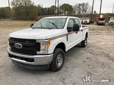 2017 Ford F-250 SD Crew-Cab Pickup Truck