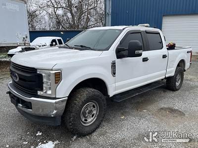 2019 Ford F250 4x4 Crew-Cab Pickup Truck