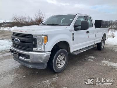 2017 Ford F250 4x4 Extended-Cab Pickup Truck