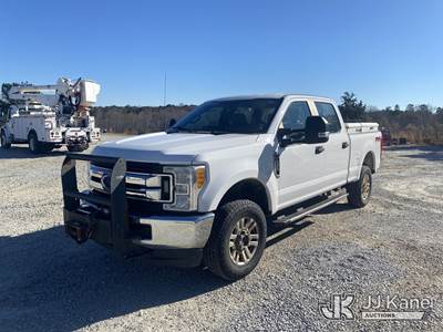 2017 Ford F250 4x4 Crew-Cab Pickup Truck