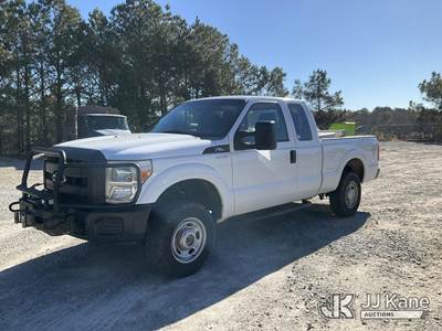 2013 Ford F250 4x4 Extended-Cab Pickup Truck