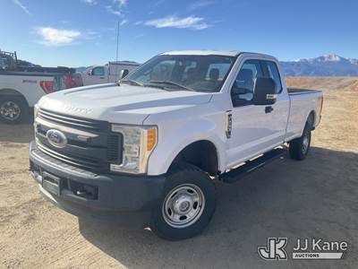 2017 Ford F250 4x4 Extended-Cab Pickup Truck
