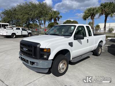 2010 Ford F250 4x4 Extended-Cab Pickup Truck
