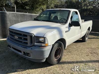 2004 Ford F-250 SD Pickup Truck