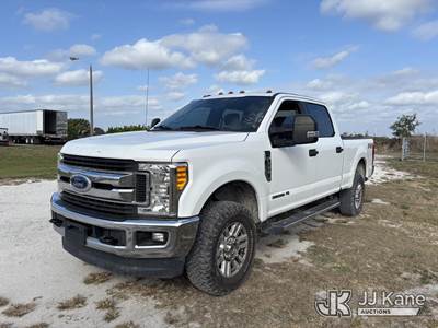 2017 Ford F250 4x4 Crew-Cab Pickup Truck