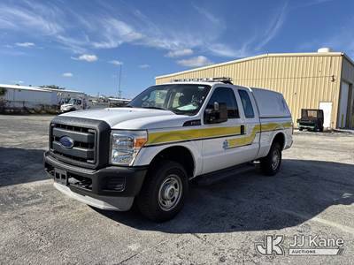 2013 Ford F250 4x4 Extended-Cab Pickup Truck