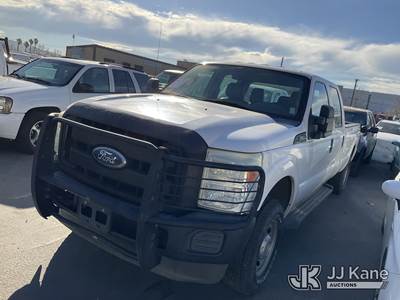 2011 Ford F-250 SD Crew-Cab Pickup Truck