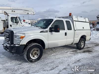 2015 Ford F250 4x4 Extended-Cab Pickup Truck