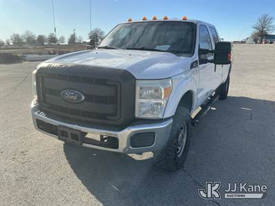 2016 Ford F-250 SD Crew-Cab Pickup Truck