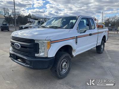 2017 Ford F-250 SD Extended-Cab Pickup Truck