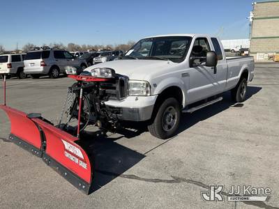 2005 Ford F250 4x4 Extended-Cab Pickup Truck