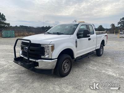 2019 Ford F-250 SD Extended-Cab Pickup Truck