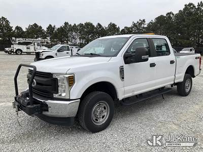 2019 Ford F250 4x4 Crew-Cab Pickup Truck
