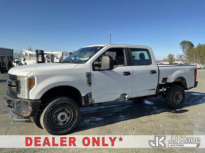 2017 Ford F250 4x4 Crew-Cab Pickup Truck