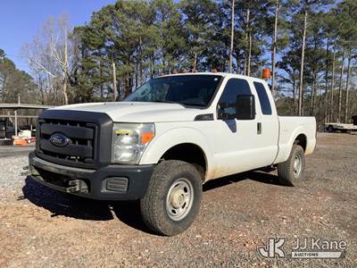 2015 Ford F250 4x4 Extended-Cab Pickup Truck