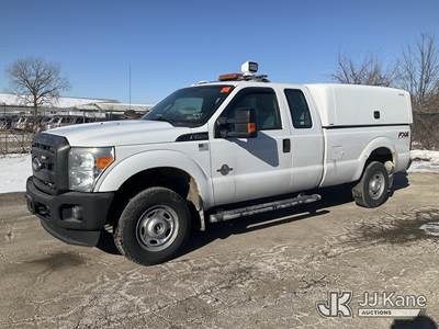 2015 Ford F-250 SD Extended-Cab Pickup Truck