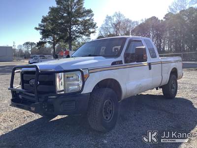 2012 Ford F-250 SD Extended-Cab Pickup Truck
