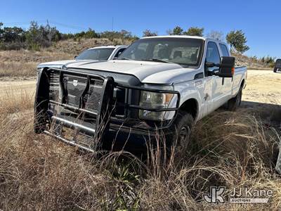 2015 Ford F250 4x4 Crew-Cab Pickup Truck