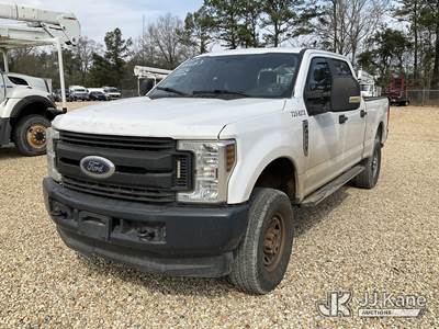 2018 Ford F250 Crew-Cab Pickup Truck