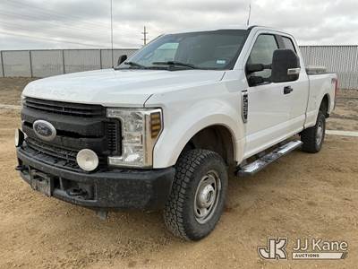 2019 Ford F250 4x4 Extended-Cab Pickup Truck