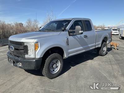 2017 Ford F250 4x4 Extended-Cab Pickup Truck