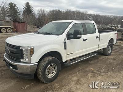 2018 Ford F250 4x4 Crew-Cab Pickup Truck