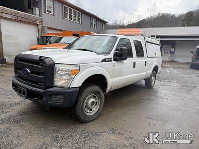 2015 Ford F250 4x4 Crew-Cab Pickup Truck