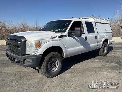 2015 Ford F250 4x4 Crew-Cab Pickup Truck