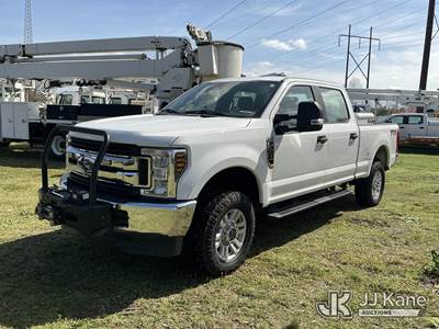 2018 Ford F250 4x4 Crew-Cab Pickup Truck