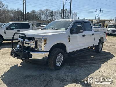 2019 Ford F250 Crew-Cab Pickup Truck