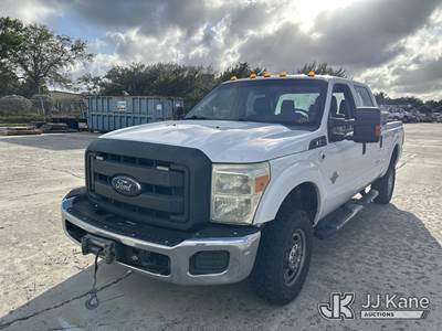 2015 Ford F250 4x4 Crew-Cab Pickup Truck