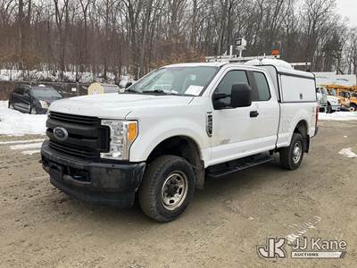 2017 Ford F-250 SD Extended-Cab Pickup Truck