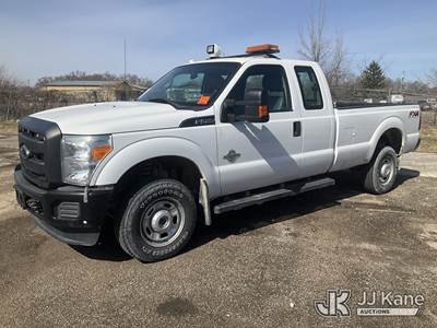 2014 Ford F-250 SD Extended-Cab Pickup Truck