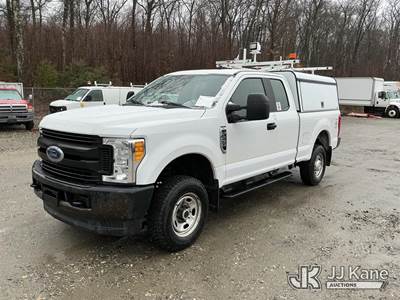2017 Ford F-250 SD Extended-Cab Pickup Truck