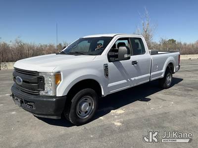 2017 Ford F250 Extended-Cab Pickup Truck