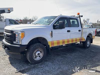 2017 Ford F250 4x4 Crew-Cab Pickup Truck