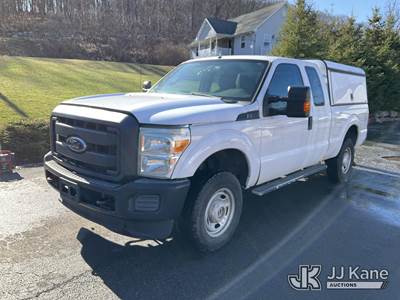 2015 Ford F-250 SD Extended-Cab Pickup Truck