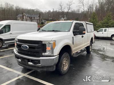 2017 Ford F-250 SD Extended-Cab Pickup Truck