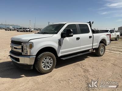 2019 Ford F250 4x4 Crew-Cab Pickup Truck