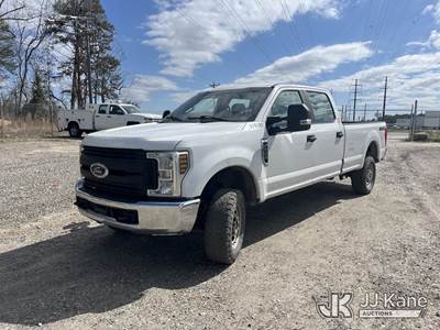 2019 Ford F250 4x4 Crew-Cab Pickup Truck