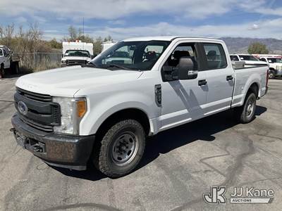 2017 Ford F250 Crew-Cab Pickup Truck
