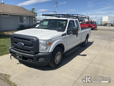 2015 Ford F-250 SD Extended-Cab Pickup Truck