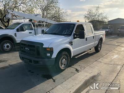 2009 Ford F-250 SD XL Crew Cab 2WD Crew-Cab Pickup Truck