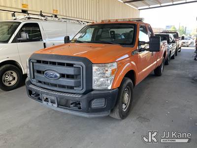 2015 Ford F-250 SD Extended-Cab Pickup Truck