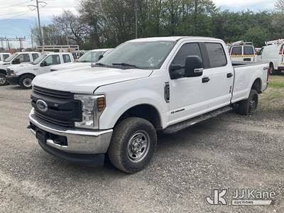 2018 Ford F250 4x4 Crew-Cab Pickup Truck