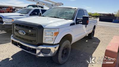 2015 Ford F-250 SD Extended-Cab Pickup Truck