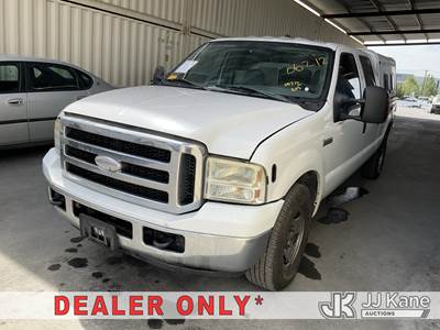 2006 Ford F-250 SD Crew-Cab Pickup Truck